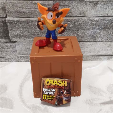 metal blue boxes in crash bandicoot|crash bandicoot smash box surprise.